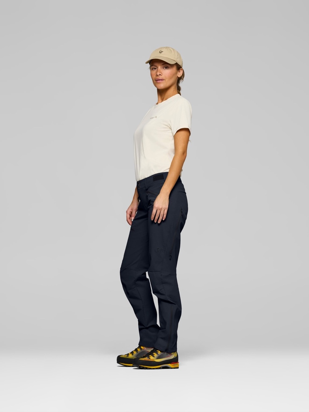 Women's Norrona falketind flex1 heavy duty Pants
